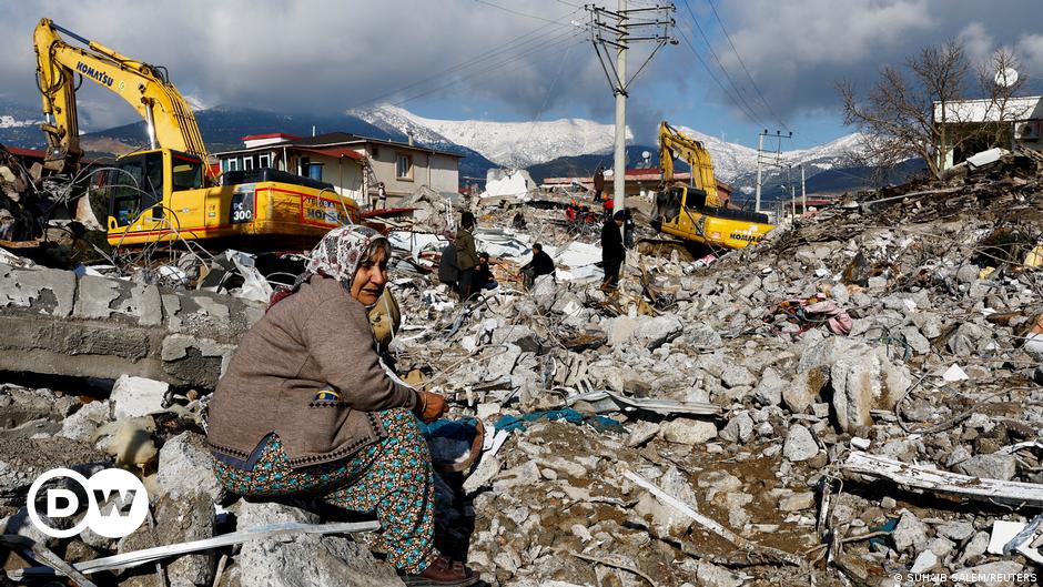 La ONU lanza un llamamiento de ayuda de 1.000 millones de dólares - DW - 17/02/2023